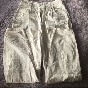 Vintage white corduroy pants🤍